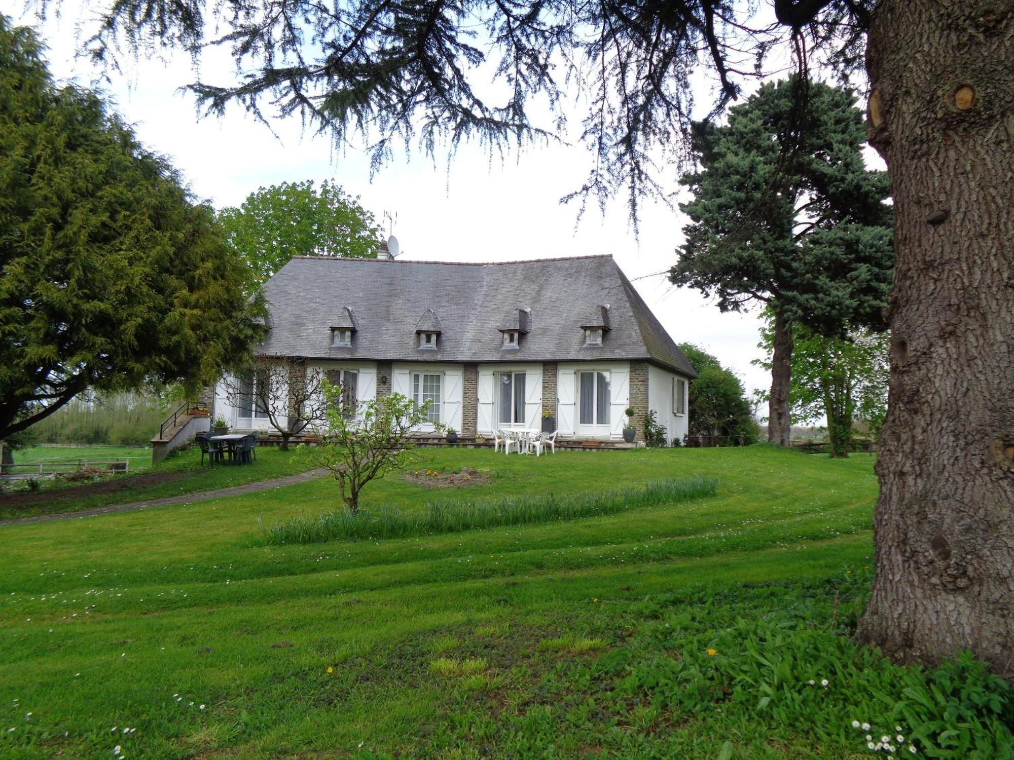 Chambre D'Hote Pontorson Exterior photo